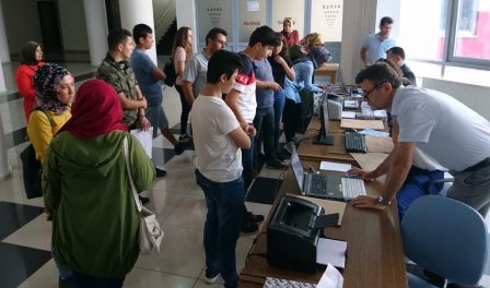 AFSÜ’de öğrenci kayıtları sürüyor