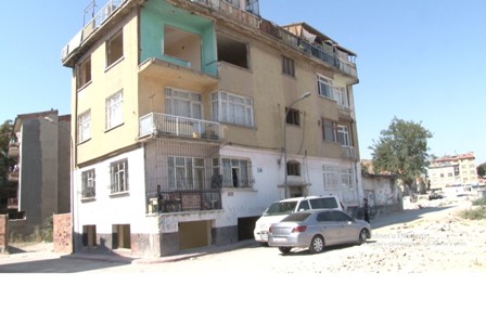 Afyon ceza evinden firar edip eşini öldürdü