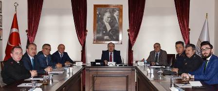 Afyon’a yakışır bir seçim propagandasının parçası olalım