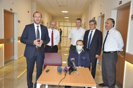 AKÜ Rektörü Prof. Dr. Mehmet Karakaş taburcu oldu