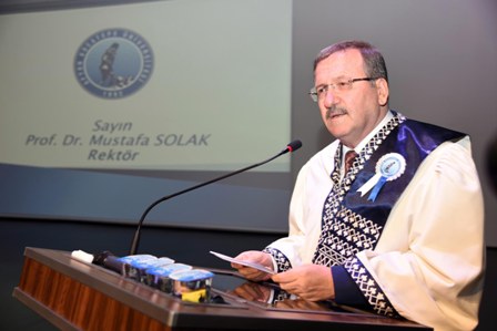 Akü’nün tüm imkanlarından ilçe öğrencileri de yararlanacak