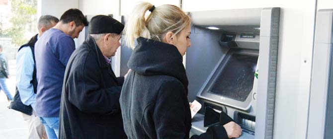 ATM'lere zarar verdi, cezaevine girmek için yaptığını söyledi