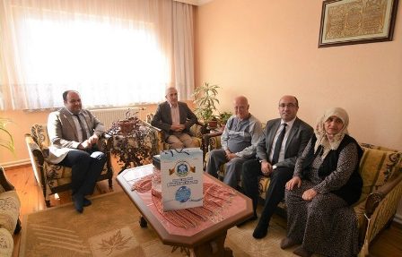 Başkan Çöl ev ziyaretlerine devam ediyor