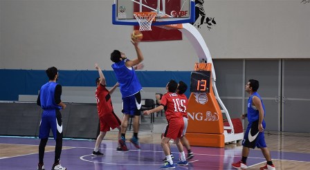 Basketbol turnuvası start aldı