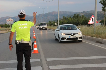 Bayramda 450 bin aracın geçti