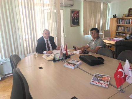 Beşer, Çin Ulusal Radyosu'nda gündemi değerlendirdi