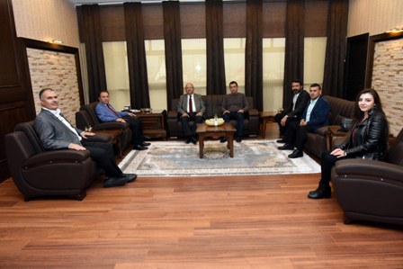 Burhanettin Çoban Akü’yü ziyaret etti