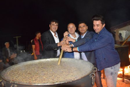 Çay Belediyesi'nden aşure ikramı