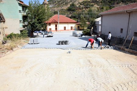 Çengel Caddesinde Yol Yenileme Çalışmalarına Başlandı