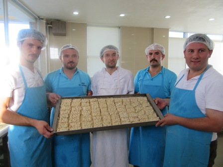 Dedelerinin asırlık lezzetini torunları sürdürüyor