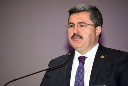 Dinar-Çay arasına bölünmüş yol yapılacak