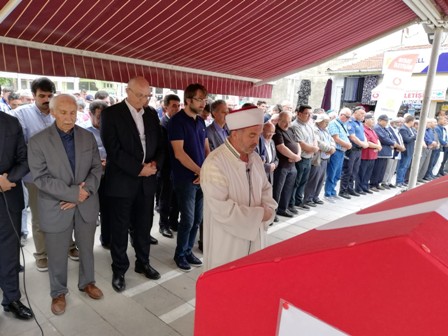 Emekli Tuğgeneral Ünal toprağa verildi
