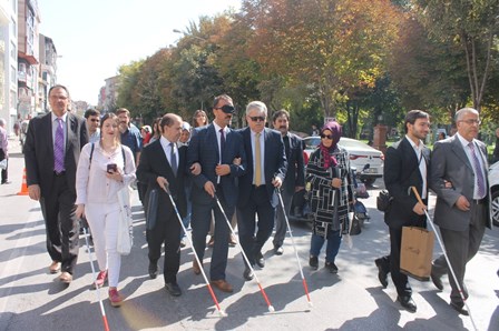 Farkındalık oluşturmak amacıyla empati yürüyüşü yapıldı