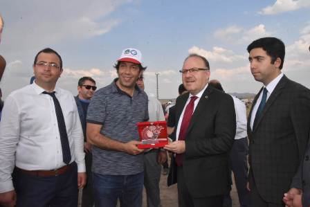 Frig Vadileri Rahvan At Yarışlarında Kupalar Sahibini Buldu