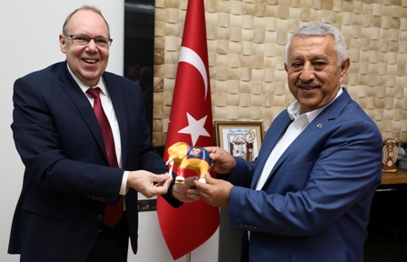 Hamm ve ortak projelerimiz devam edecek