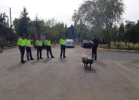 İtfaiye Müdürlüğü eğitimlere devam ediyor