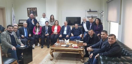 Karavan Turizmine Elverişli Bir İliz