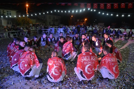 Kılıçarslan Belediyesi’nden görkemli asker eğlencesi