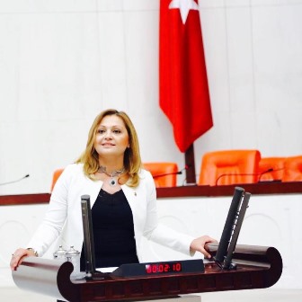 Köksal, TYP’deki torpil iddialarını Bakan Selçuk’a sordu