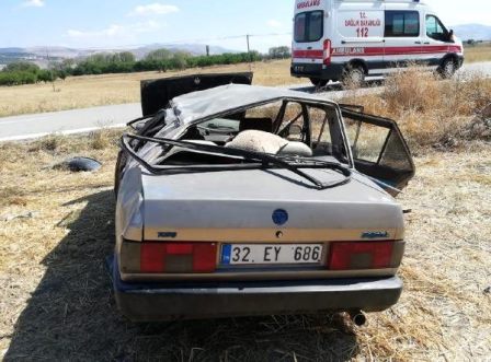 Kontrolü Kaybeden Araç Takla Attı