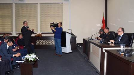 Mahalle ve Köylerimizin tüm sorunlarını çözeceğiz