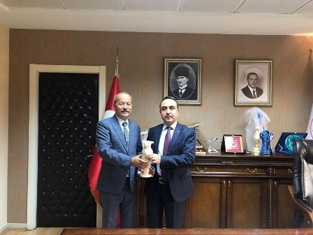 Milletvekili Taytak çalmadık kapı bırakmıyor