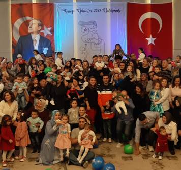 Mucize bebekler Eskişehir’de buluştu
