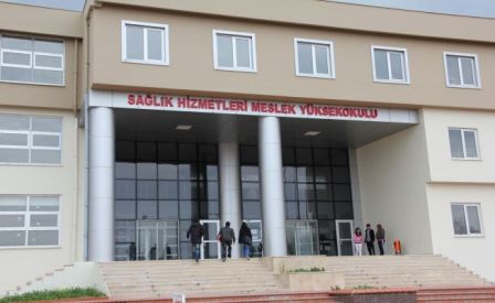 Nitelikli tıbbi sekreterler kazandıracağız