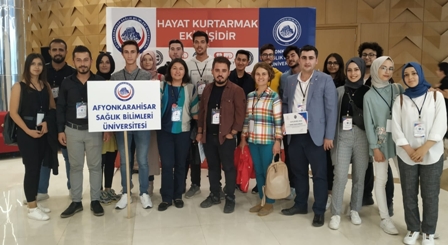 Öğrenciler sempozyuma katıldı
