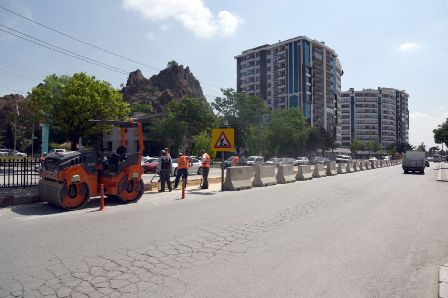 Stad Kavşağı Trafiğe Kapatıldı