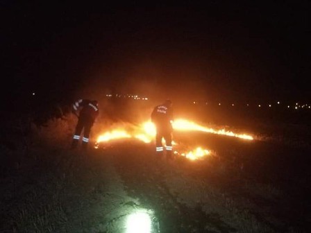 Şuhut'ta anız yangını