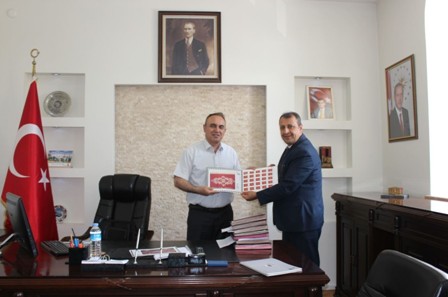 Tarihi Bayat Kilimi motiflerinin yer aldığı pullar bastırıldı