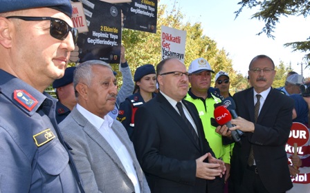 Trafikte öncelik yayanındır