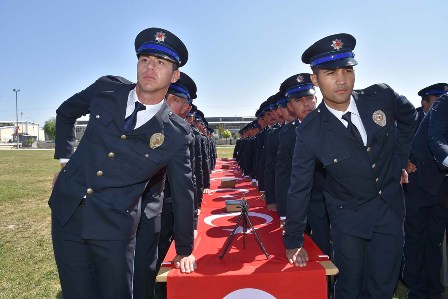 Türkiye Cumhuriyeti’nin Polisisiniz