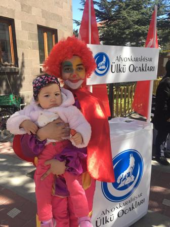 Ülkü Ocakları 23 Nisan’ı kutladı