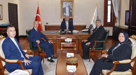 Vali Tutulmaz Muhtarları Ağırladı