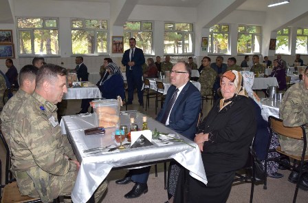 Vali Tutulmaz şehit aileleri ile buluştu