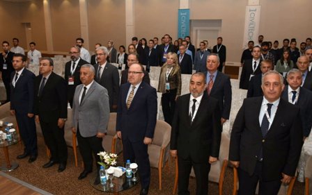 Vali Tutulmaz sempozyuma katıldı