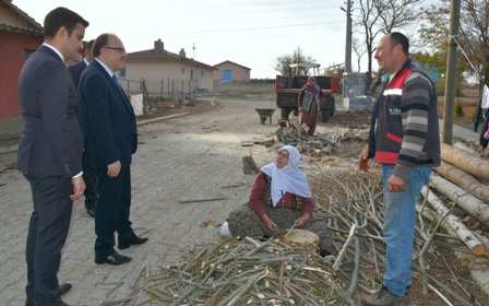 Vali Tutulmaz vatandaşı dinledi