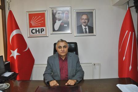 “Başarısız olanlar yerini gençlere bırakmalı”