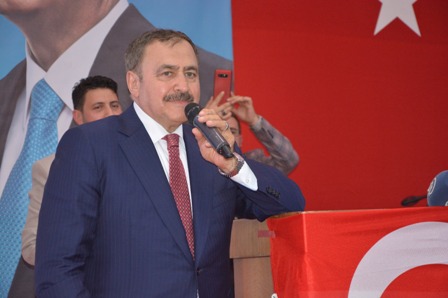 “Geçmiş ve gelecek yüz yılın en önemli seçimi”
