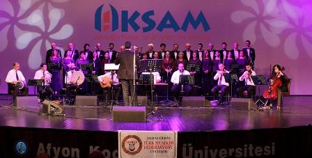 “Menfaatleri ile mesleği karıştırmayan gazetecileri takdir ediyorum”