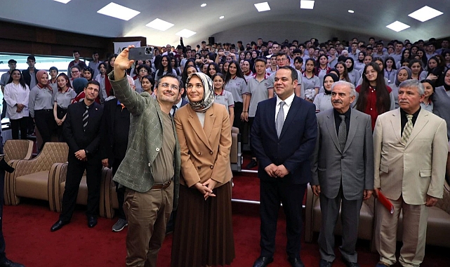 YİĞİTBAŞI, 'VALİ BEY VE HANIM EFENDİYE ÇOK GÜLÜYORUZ' 