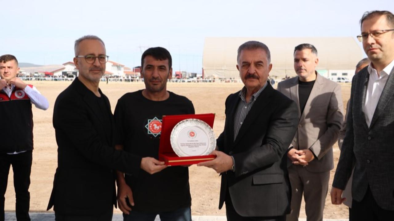 170 At Afyonkarahisar'da Türkiye Birincisi Olmak İçin Yarışacak