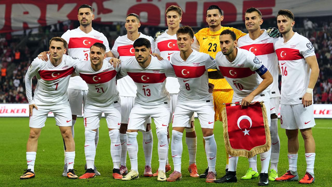 A Milli Futbol Takımı, FIFA Sıralamasında 26. Sıraya Yükseldi