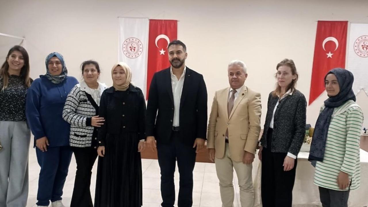 AFSÜ Başhekimi Balcı, Bacım Sultan Yurdu Öğrencileriyle Buluştu