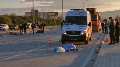 Afyon-Ankara Yolu Feci Kaza! Motosiklet sürücüsü Can verdi