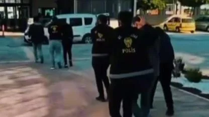 Afyon’da “Başsavcıyım” Diyerek 978 Bin TL Dolandırdılar!