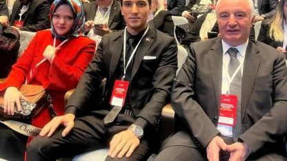 Afyonkarahisar AK Parti, Genel Merkezindeki İstişare Toplantısına Katıldı