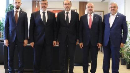 Afyonkarahisar AK Parti Heyetinden Bakan Yardımcısı Okumuş’a Ziyaret